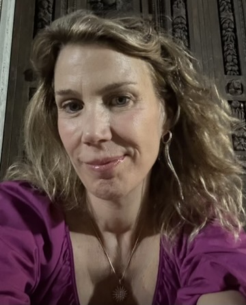 Portrait of Dr. Lynn Renfroe